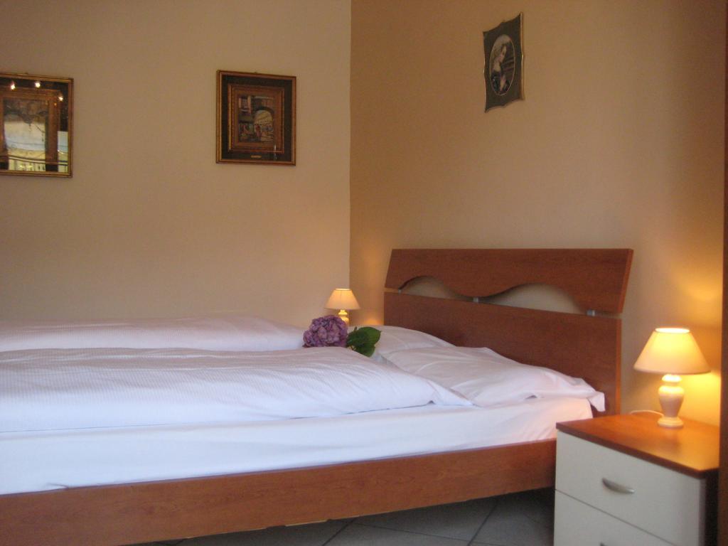 Villa Margherita Lake Maggiore ภายนอก รูปภาพ